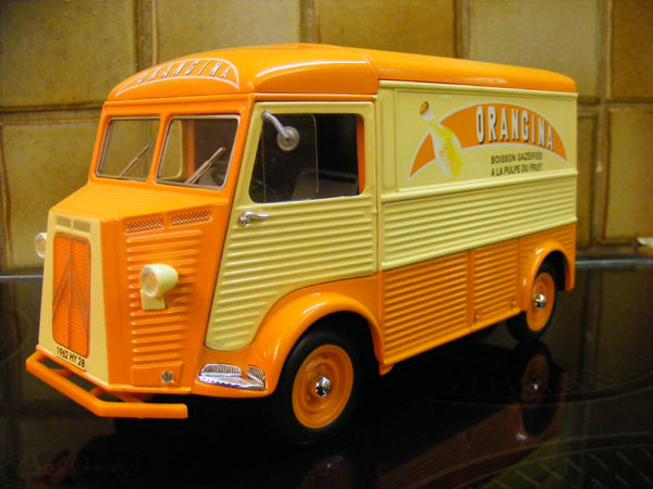 I decided I could resist no longer and bought this Citroen H Van 